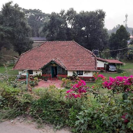 A Quaint Cottage With Rajah'S Seat View. Madikeri Eksteriør billede