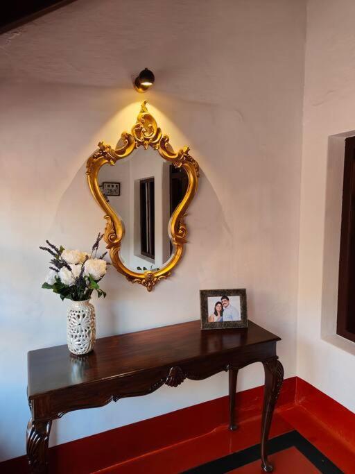 A Quaint Cottage With Rajah'S Seat View. Madikeri Eksteriør billede